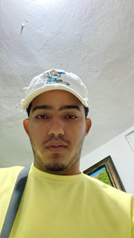 Date this nice looking Dominican Republic man Diego from Santo Domingo DO53182