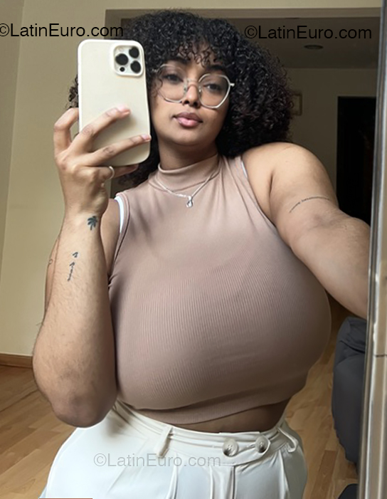 Date this pretty Spain girl Anglica from Lleida ES865