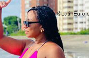 Date this athletic Colombia girl Laura from Cartagena CO33542