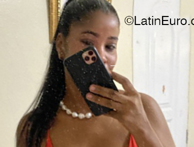 Date this passionate Dominican Republic girl Julieta from Santo Domingo DO53731