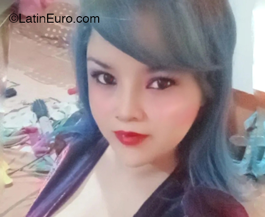 Date this gorgeous Guatemala girl Lupita from San Marcos GT195
