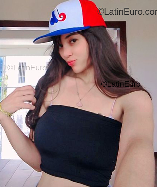 Date this pretty Dominican Republic girl Jim from Santiago DO54038