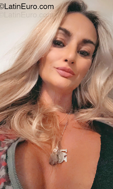 Date this athletic United States girl Melisa from Pompano Beach US24830