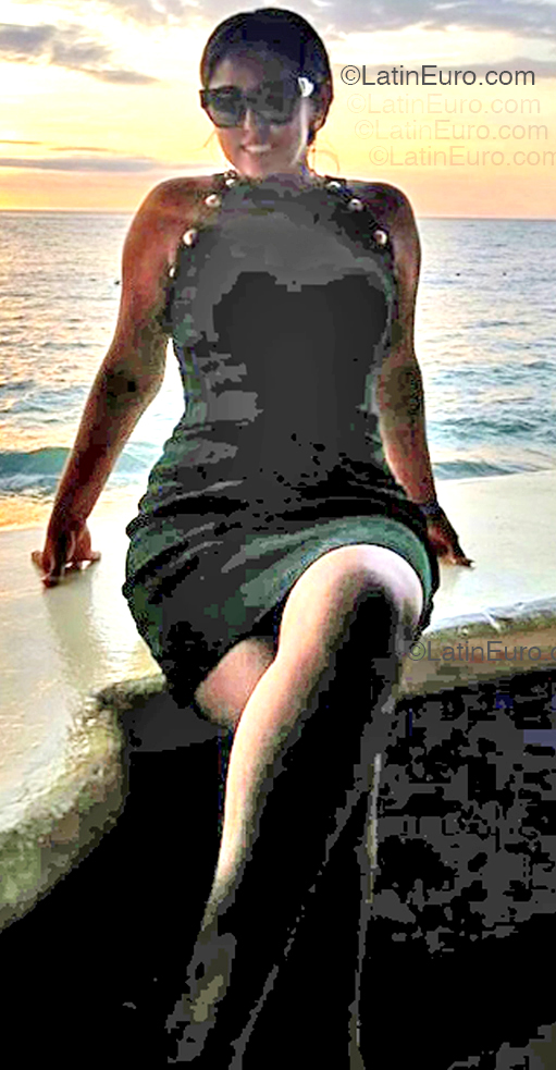 Date this cute Mexico girl Martha from San Luis Potosi MX2768