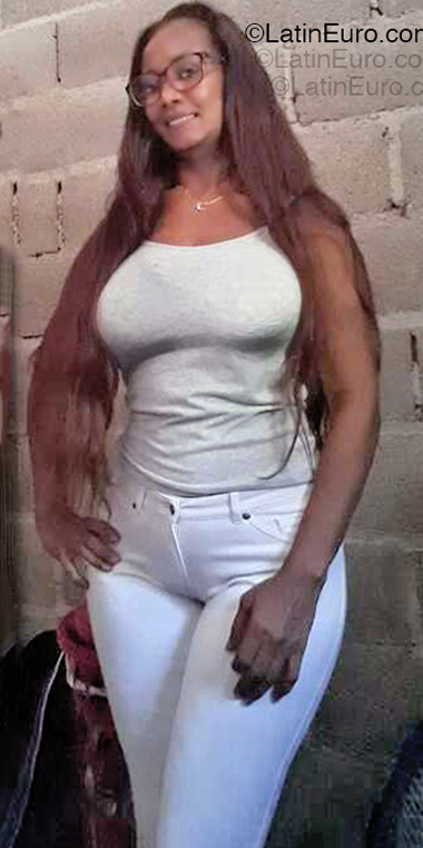 Date this happy Dominican Republic girl Francisca from Puerto Plata DO55030