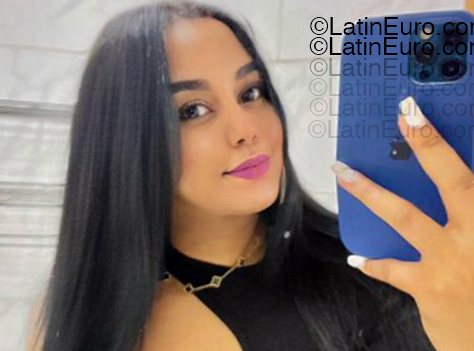 Date this gorgeous United States girl Maria from Miami US25102