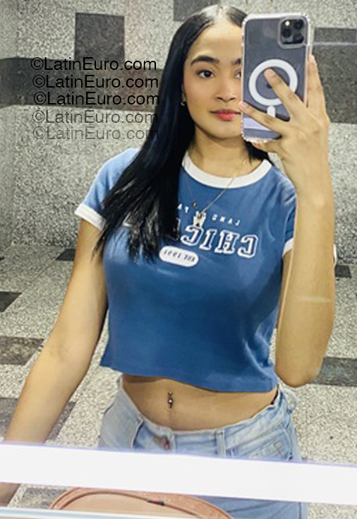 Date this exotic Peru girl Mariagni from Lima PE2148