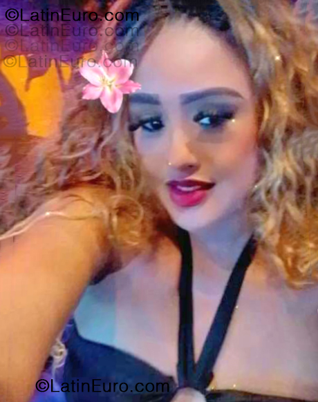 Date this beautiful Dominican Republic girl Stephany from Higuey DO55381