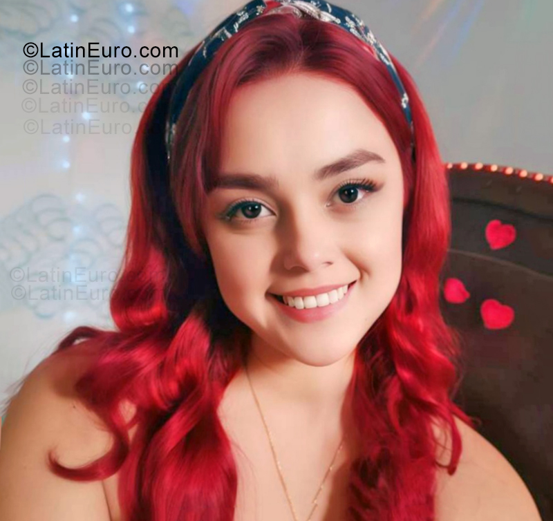 Date this foxy Venezuela girl Kathe from Carora VE5352