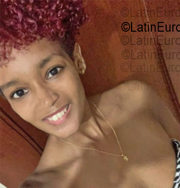 Date this hard body Dominican Republic girl Marleny from Santiago De Los Caballeros DO55476