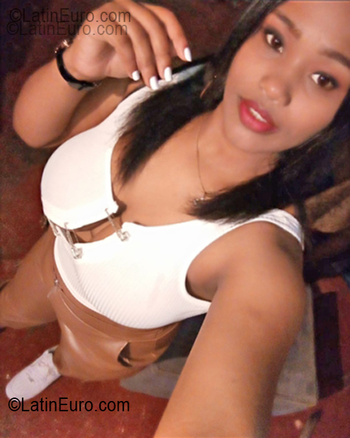 Date this young Dominican Republic girl Marleny from Santo Domingo DO55483