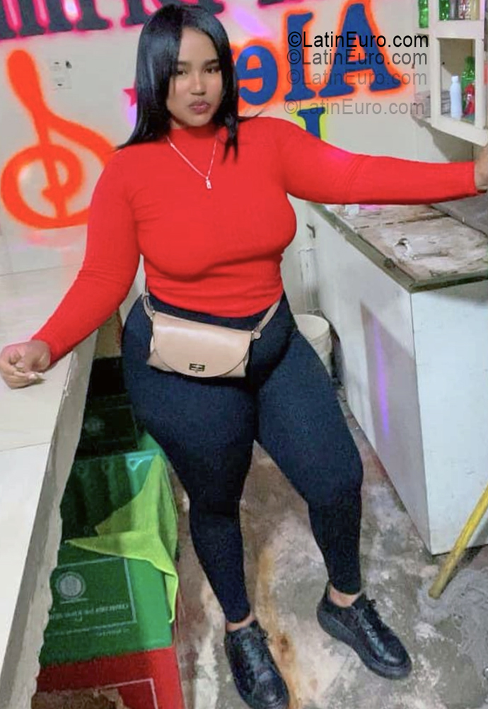 Date this passionate Dominican Republic girl Darleny from San José De Ocoa DO55497