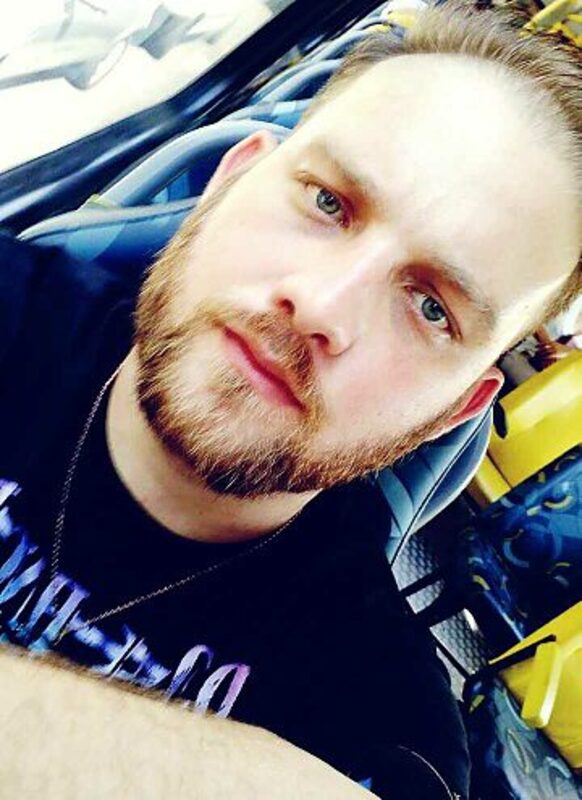 Date this beautiful Brazil man Rafael from Porto Alegre BR12391