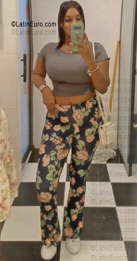 Date this young Dominican Republic girl Marisol from Santiago DO55677