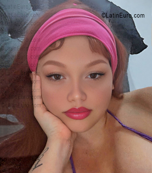 Date this beautiful Dominican Republic girl Yuleisy from Santo Domingo DO55708