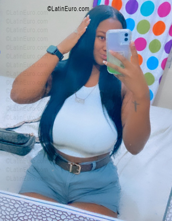 Date this beautiful Dominican Republic girl Perla from San Cristóbal DO55831