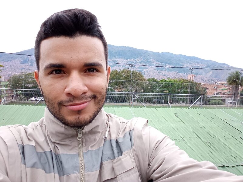 Date this pretty Colombia man Andres from Medellin CO33565