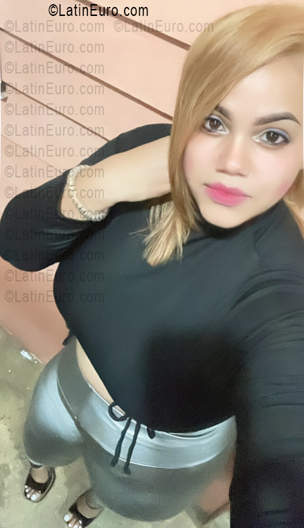 Date this fun Dominican Republic girl Mary from Montecristi DO55846