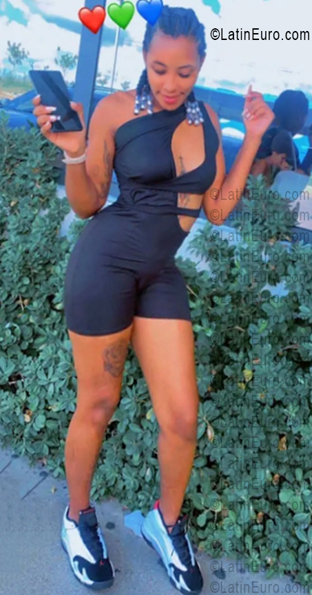 Date this young Dominican Republic girl Ivelis from Santo Domingo DO55974