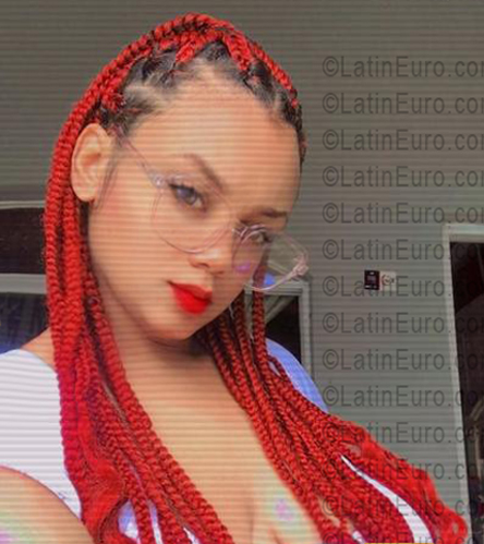 Date this stunning Dominican Republic girl Adriana from Santo Domingo DO56042