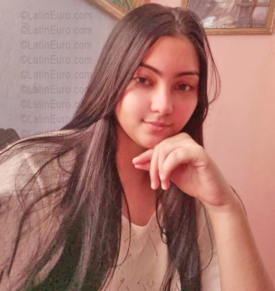 Date this exotic Venezuela girl Jory from Coro VE5455