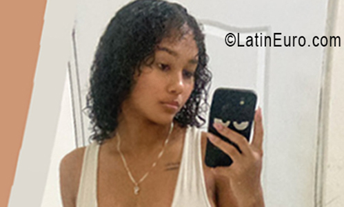 Date this passionate Dominican Republic girl Yeili from Puerto Plata DO56198