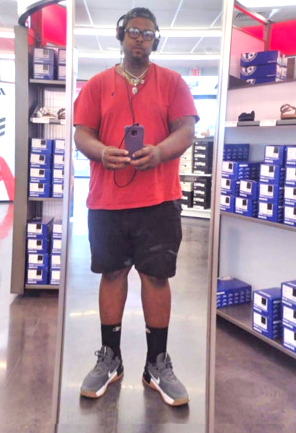 Date this cute United States man The from Phoenix US25463