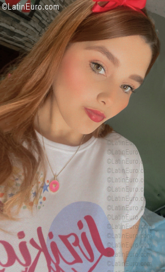 Date this hot Mexico girl Sofia from Culiacan MX2794