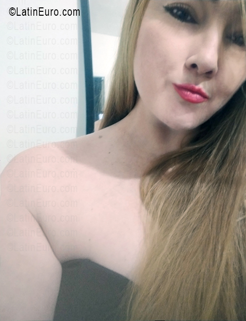 Date this young Mexico girl Berenice from Hermosillo MX2795