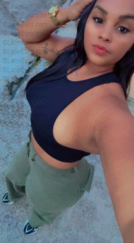 Date this cute Dominican Republic girl Yokasta from Santo Domingo DO56478
