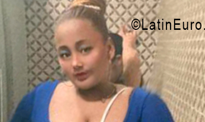 Date this pretty Dominican Republic girl Layla from Duarte DO56542