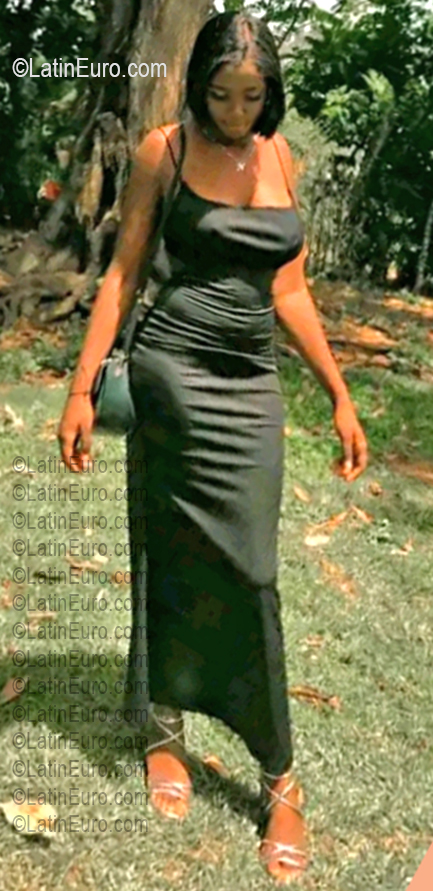 Date this tall Dominican Republic girl Yaslin from Santo Domingo DO56914