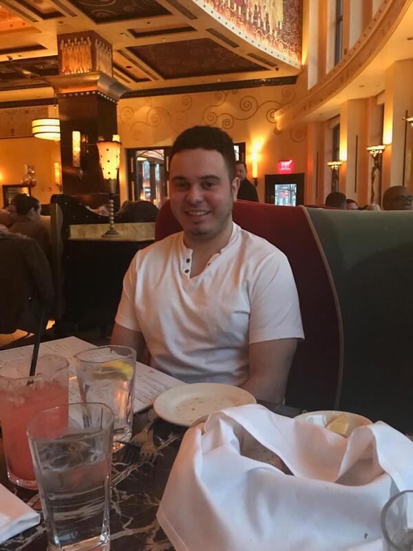 Date this lovely United States girl Kobe from Oceanside US25724