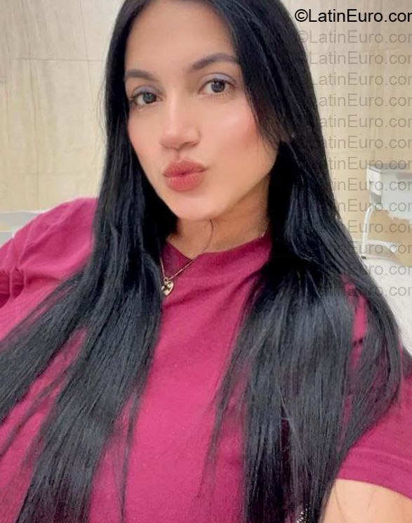 Date this athletic Venezuela girl Leonella from Venezuela VE5745