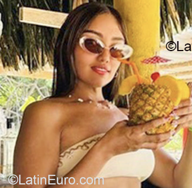 Date this beautiful Colombia girl Ile Johana from Santa Marta CO33878