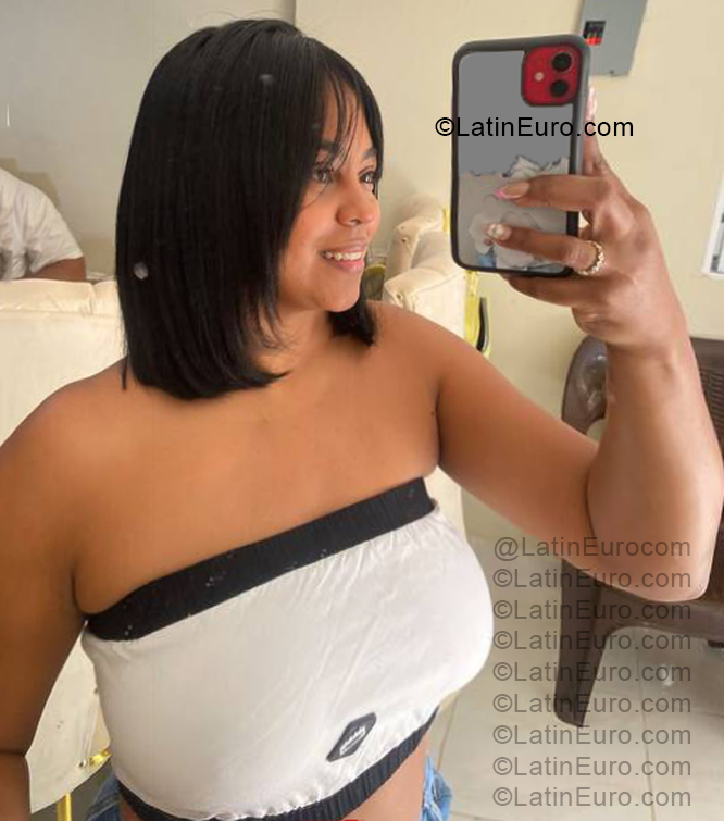Date this fun Dominican Republic girl Rous from Distrito Nacional DO57288